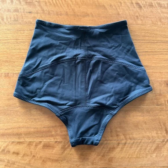 NWT *Luxe* Malia Mills High Waist Swim Bikini Bottom -  Black Size 1 - Picture 4 of 8